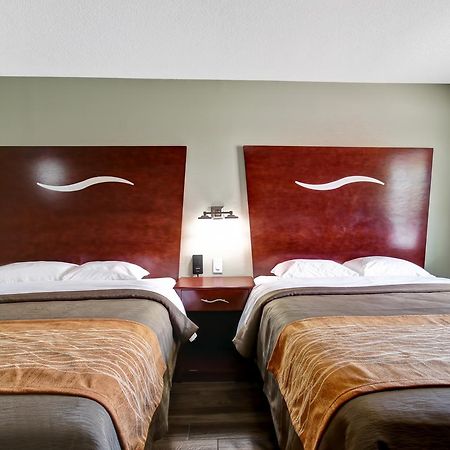 Burlington Inn מראה חיצוני תמונה