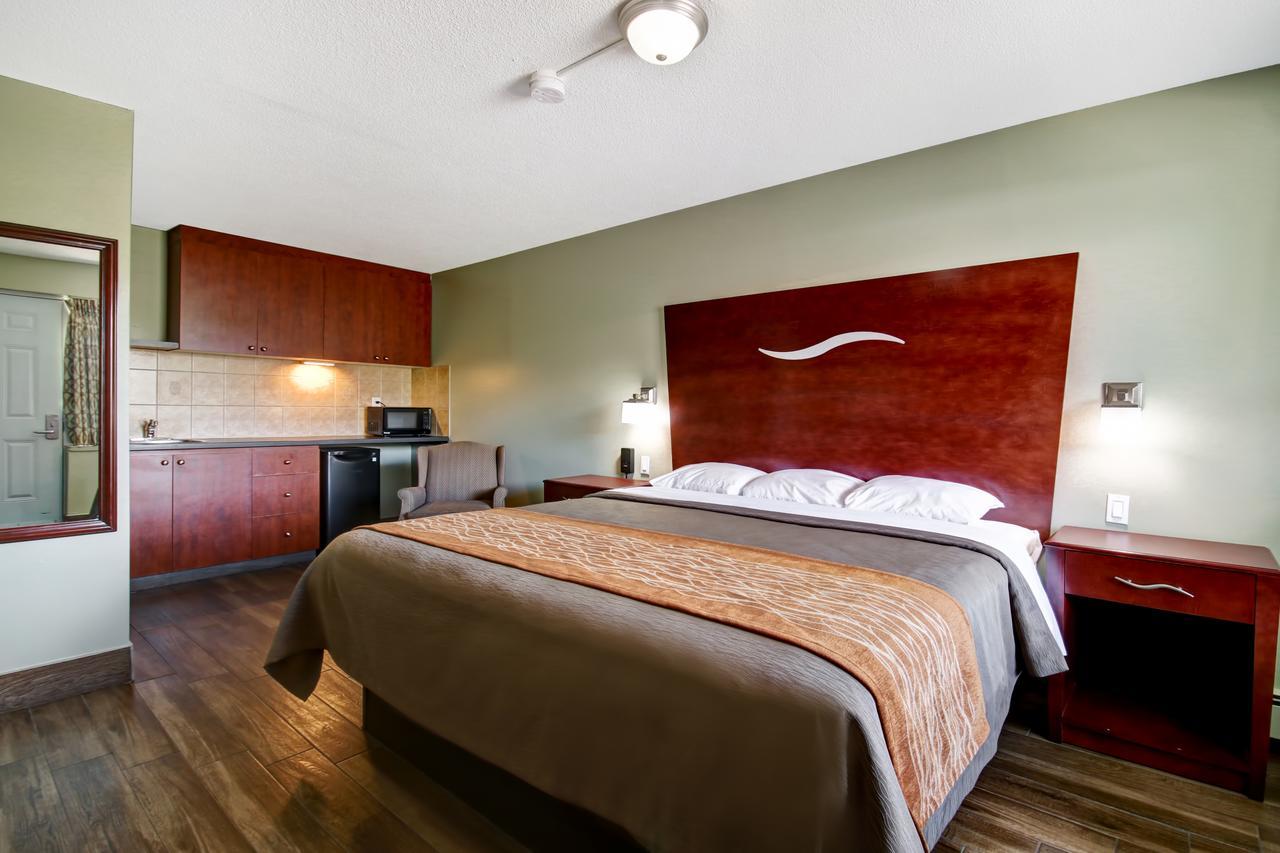 Burlington Inn מראה חיצוני תמונה